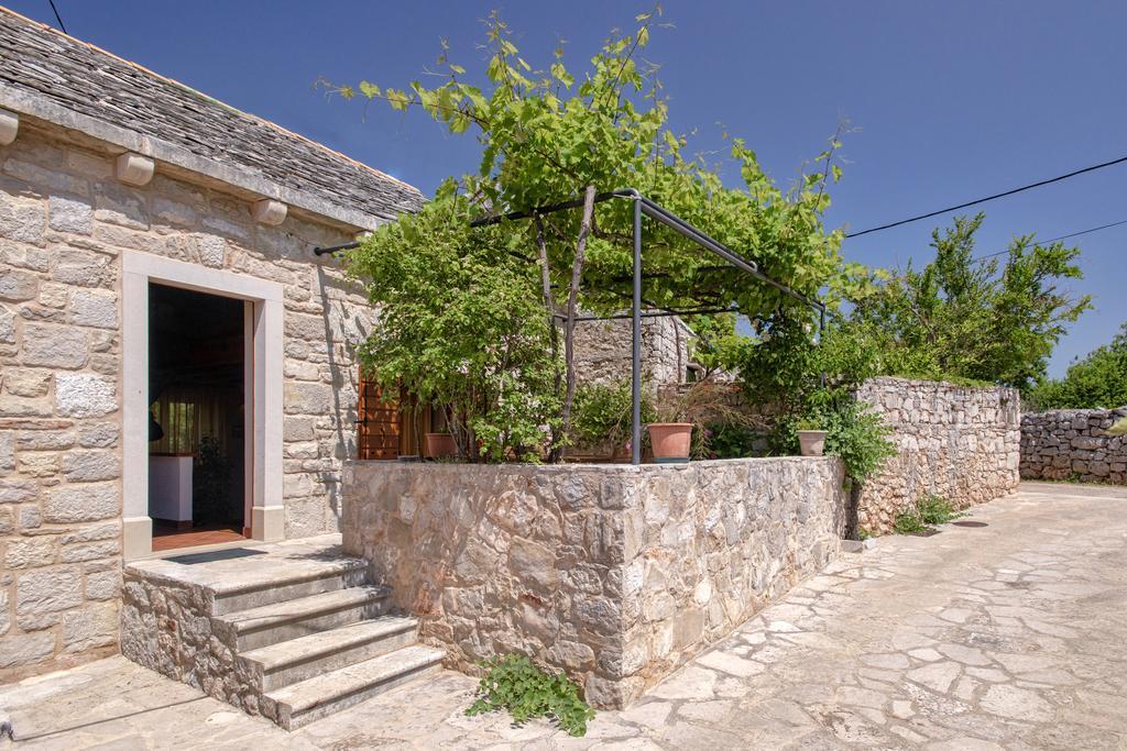 Holiday Home Rudina Stari Grad Kültér fotó